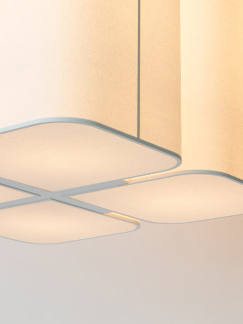 Zoom sur le papier diffuseur blanc du lustre Brasilia L de Michel Boyer pour Ozone