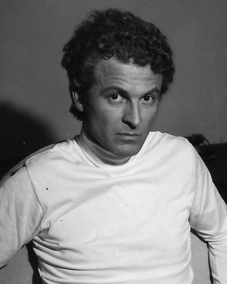 Portrait du designer Pierre Paulin