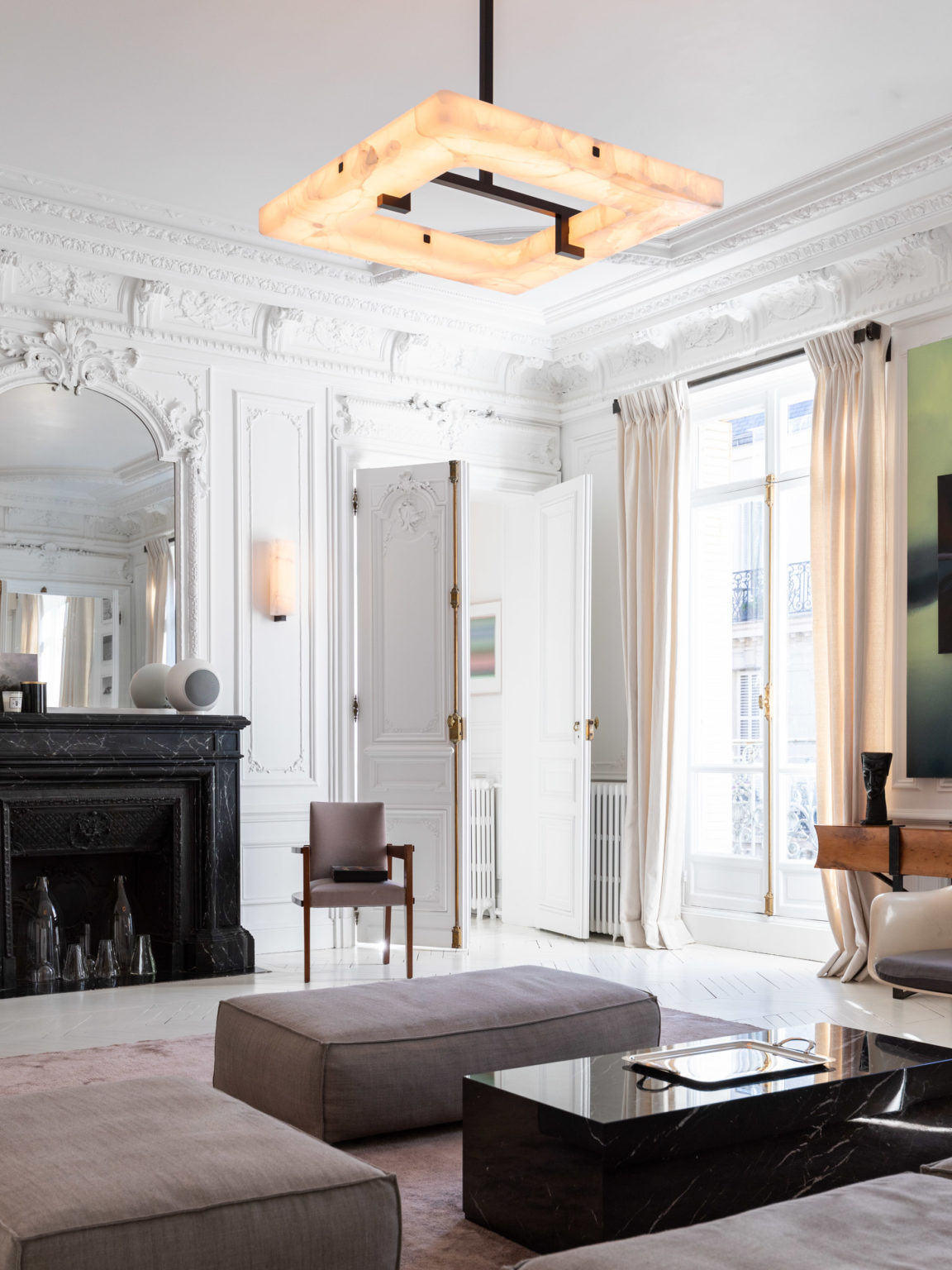 Ozone Appartement Lumière Project in Paris with the Embrun L chandelier and Embrun A wall light by Gounot & Jähnke