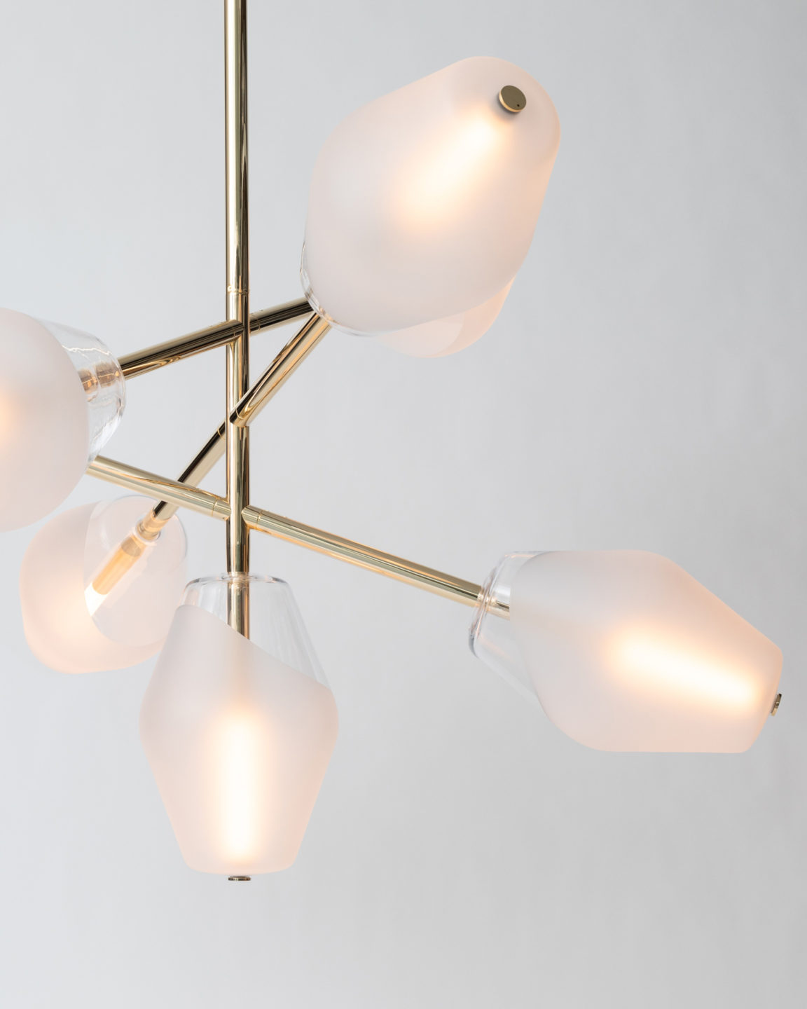 Le lustre Vendôme à sept globes de Régis Botta pour Ozone