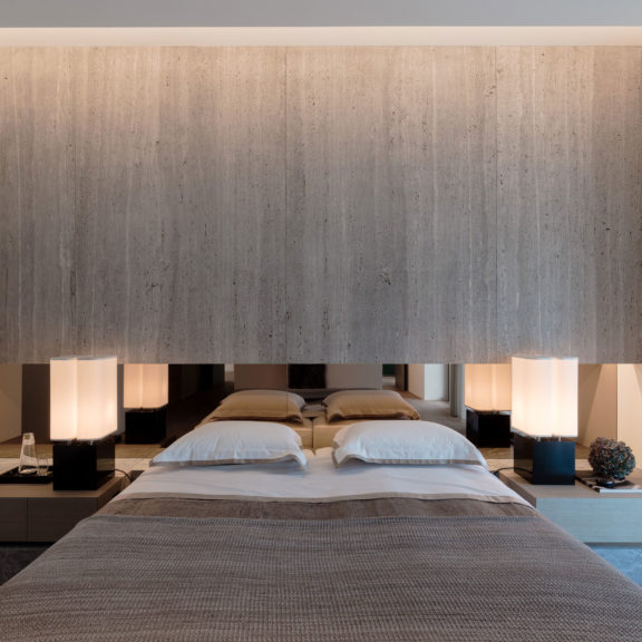 Brasilia table lamps on either side of a bed for Glenn Sestig Anthwerp project