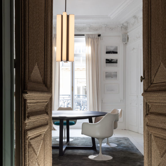 Appartement Lumière, a project that is fully equipped with lights by Ozone.