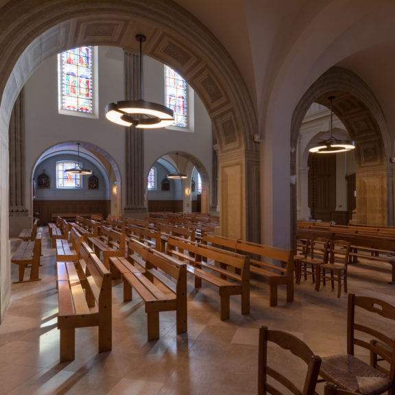 Chandelier Classique V and Sconce Line LV30 Designed by Etienne Gounot & Eric Jähnke for our worship project at the Fontainebleau Church, for Ozone.