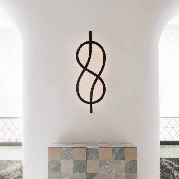 Applique murale en noeud de huit designé par Matthieu Lehanneur