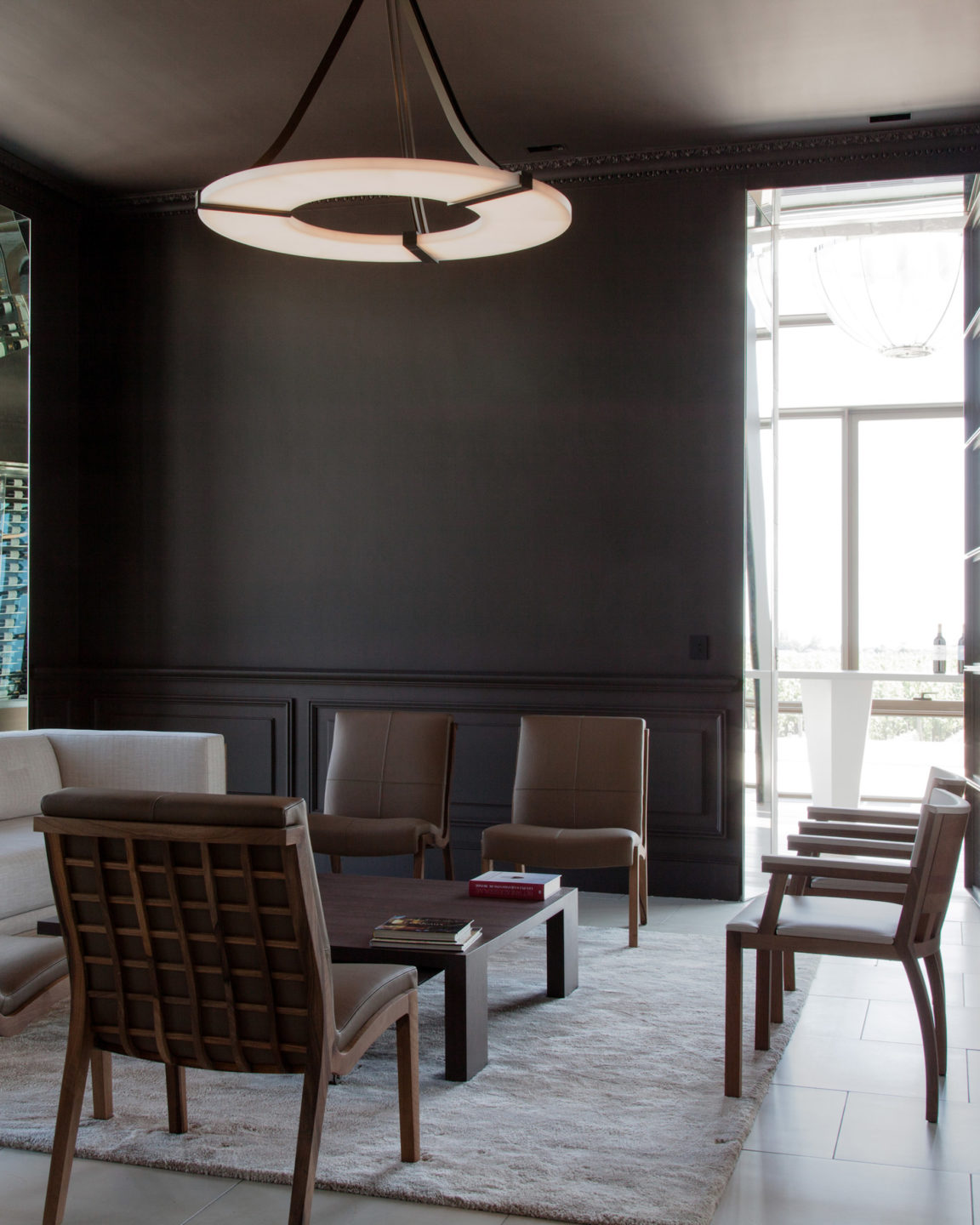 Chandelier Luxembourg PM designed by Jean-Michel Wilmotte for our Retail project at Château Pedesclaux, for Ozone.