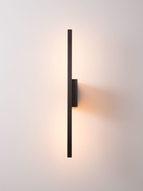Untitled A linear sconce by Gounot & Jähnke for Ozone
