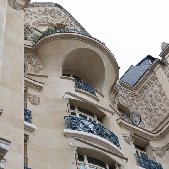 Façade du projet Iéna de Constant Lascaux et Reginald Verspreeuwen