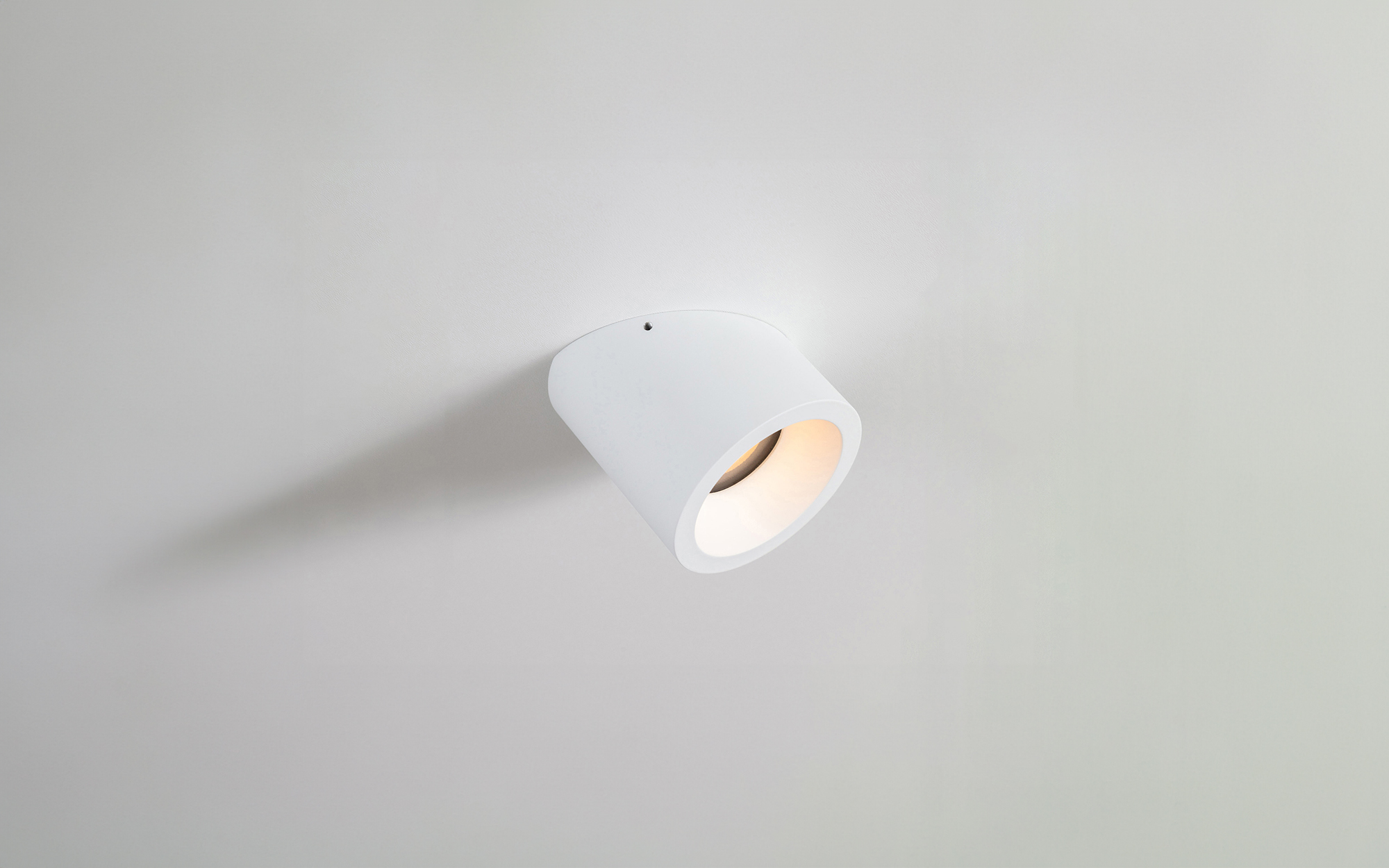 Spot Marienbad CW60 weiß von Gounot & Jähnke für Ozone