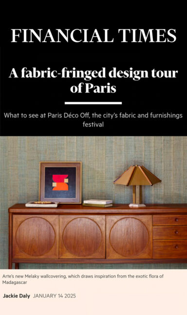 Article on Brasilia chandeliers in Financial Times magazine